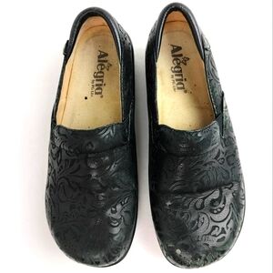 Alegria 'KEL-431' Tooled Leather Upper and Lining Clog EUC Sz. 5.5